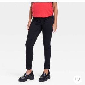Isabel Maternity by Ingrid & Isabel Classic Black Skinny Jeans